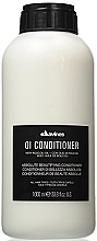 Softening Hair Conditioner - Davines Oi Conditioner  — photo N3