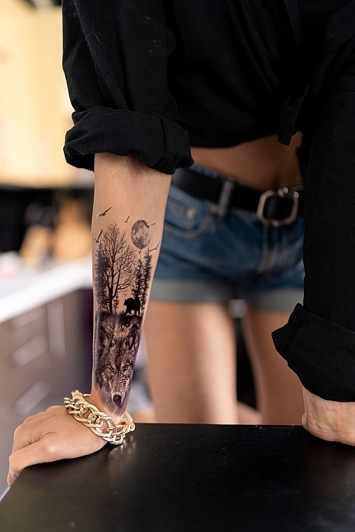 Temporary Tattoo "Wild Wolf" - Tattooshka — photo N26