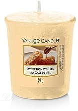 Fragrances, Perfumes, Cosmetics Scented Candle - Yankee Candle Votiv Sweet Honeycomb