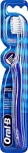 Fragrances, Perfumes, Cosmetics Toothbrush, soft 35, blue - Oral-B Pro-Expert Clinic Line