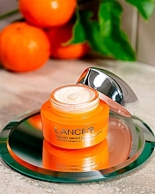 Instant Brightening Booster - Lancer Instant Brightening Booster with 30% Vitamin C + Turmeric — photo N7