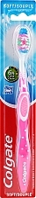 Fragrances, Perfumes, Cosmetics Soft Toothbrush, pink - Colgate Max Fresh