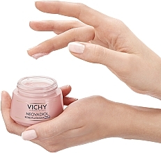Brightening Night Face Cream for Mature Skin - Vichy Neovadiol Rose Platinum Night Cream — photo N30