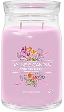 Scented Candle in Jar 'Hand Tied Blooms', 2 wicks - Yankee Candle Singnature — photo N2