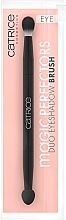 Eyeshadow Brush - Catrice Magic Perfectors Duo Eyeshadow Brush — photo N22