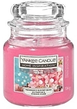 Fragrances, Perfumes, Cosmetics Scented Candle in Jar - Yankee Candle Home Inspiration Pink Pine