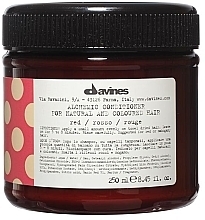 Natural & Colored Hair Conditioner (red) - Davines Alchemic Conditioner — photo N1