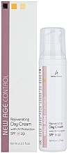 Fragrances, Perfumes, Cosmetics Rejuvenating Day Cream - Anna Lotan Age Control Rejuvenating Day Cream SPF29 (sample)