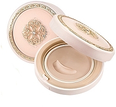 Fragrances, Perfumes, Cosmetics Face Cream-Powder - Missha Misa Geum Sul Vitalizing BB Cake SPF40