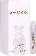 Fragrances, Perfumes, Cosmetics Romeo Gigli Romeo Gigli - Eau (mini size)