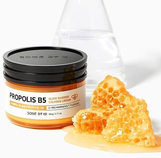Soothing Cream with Propolis for Glowing Skin - Some By Mi Propolis B5 Glow Barrier Calming Cream — photo N2