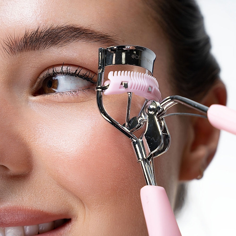 Lash Curler - Brushworks Pro Lash Curler with Comb — photo N5