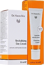 Fragrances, Perfumes, Cosmetics Set - Dr. Hauschka Face Care Set (d/cr/30ml + cleansing/cr/30ml)