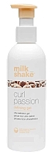 Fragrances, Perfumes, Cosmetics Gel for Curly and Wavy Hair - Milk Shake Curl Passion Defining Gel (sample)