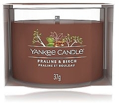 Mini Scented Candle in Glass - Yankee Candle Praline & Birch Mini — photo N1