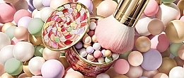 Powder Pearls - Guerlain Meteorites Light-Revealing Pearls of Powder — photo N7