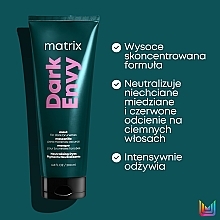 Neutralizing Red Shades Dark Hair Mask - Matrix Total Results Dark Envy Mask — photo N3