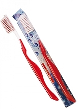 Fragrances, Perfumes, Cosmetics Toothbrush, red - Dr. Clio Clean Action Toothbrush