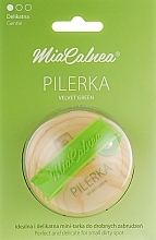 Fragrances, Perfumes, Cosmetics Round Foot File - MiaCalnea Pilerka Velvet Green