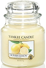 Fragrances, Perfumes, Cosmetics Candle in Glass Jar - Yankee Candle Sicilian Lemon