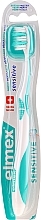 Soft Toothbrush, turquoise - Elmex Sensitive Toothbrush Extra Soft — photo N1