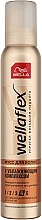 Moisturizing Complex Extra Strong Hold Hair Mousse - Wella Wellaflex HydroStyle Mousse — photo N1