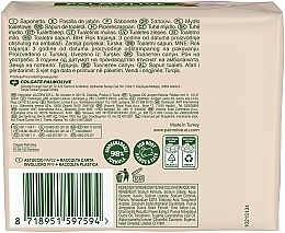 Almond Milk Soap 3+1 - Palmolive Natural Delicate Care with Almond Milk Soap — photo N4