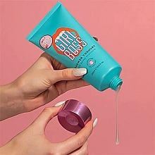 Shower Yoghurt - So…? Sorry Not Sorry Girl Boss Shower Yoghurt with Golden Chamomile — photo N3