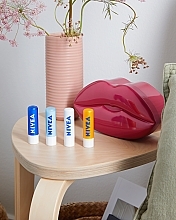 Lip Balm "Med Repair" - NIVEA Med Repair Lip Care SPF15 — photo N5