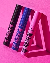 Volumizing Lash Mascara - Essence I Love Extreme Crazy Volume Mascara — photo N11