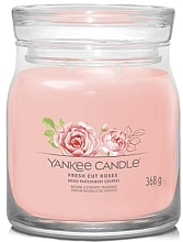 Fragrances, Perfumes, Cosmetics Scented Candle in Jar 'Fresh Cut Roses', 2 wicks - Yankee Candle Singnature