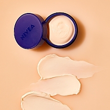 Night Cream - Nivea Q10 Energy Recharging Night Cream — photo N5