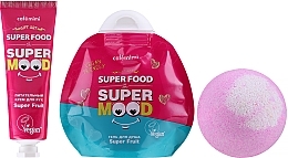 Fragrances, Perfumes, Cosmetics Super Fruit Gift Set - Cafe Mimi Super Food Super Fruit (sh/gel/100ml + h/cr/30ml + bath/bomb/120g)