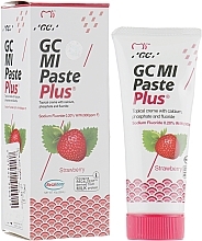 Fragrances, Perfumes, Cosmetics Tooth Cream - GC Mi Paste Plus Strawberry