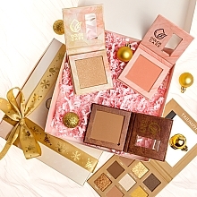Fragrances, Perfumes, Cosmetics Makeup Kit - Color Care GlowUp Triumph (blush/8 g + highlighter/8 g + bronzer/8 g + eyesh palette)