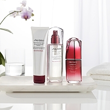 Facial Cleansing Foam - Shiseido Clarifying Cleansing Foam — photo N14