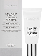 Brightening Protective Cream - Natura Bisse Diamond White SPF 50 +++ Oil Free Brilliant Protection — photo N2