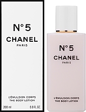 Chanel N5 - Body Lotion — photo N1