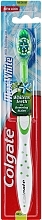 Toothbrush Medium "Max White", white-green - Colgate Max White Medium With Polishing Star — photo N1