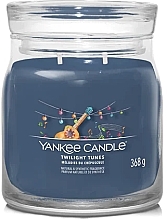 Fragrances, Perfumes, Cosmetics Scented Candle in Jar 'Twilight Tunes', 2 wicks - Yankee Candle Singnature