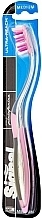 Fragrances, Perfumes, Cosmetics Medium Toothbrush, pink - Signal Ultra Reach Medium Toothbrush