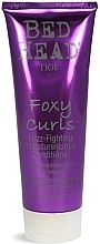 Fragrances, Perfumes, Cosmetics Curly Hair Conditioner - Tigi Bed Head Foxy Curls Frizz Fighting Conditioner