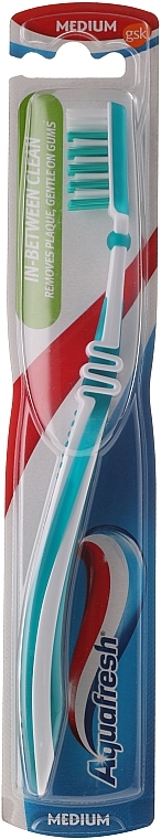 Medium Toothbrush, blue - Aquafresh In-Beetwen Clean Medium — photo N1