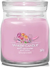 Scented Candle in Jar 'Hand Tied Blooms', 2 wicks - Yankee Candle Singnature — photo N1