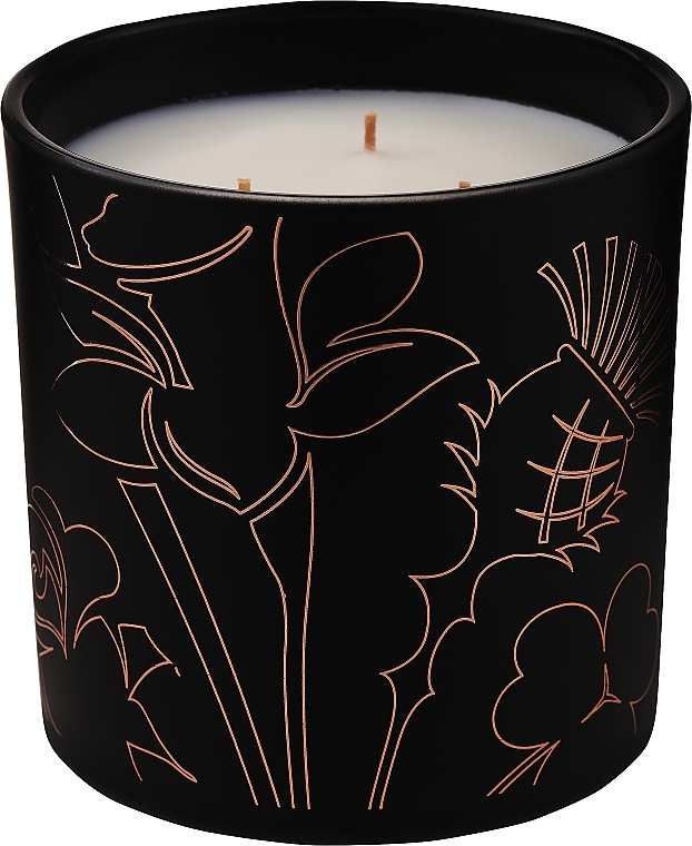 Noble Isle Fireside - Scented Candle with Three Wicks — photo N3