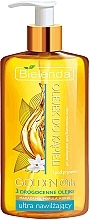 Fragrances, Perfumes, Cosmetics Moisturizing Bath & Shower Oil with Macadamia, Maruli, Lumbanga Oils - Bielenda Golden Oils