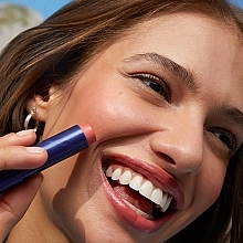 Lipstick for Lips and Cheeks - Nivea Caring Beauty Lip & Chick SPF30 — photo N14