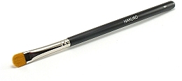 Fragrances, Perfumes, Cosmetics Corrector Brush "H61" - Hakuro