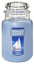 Fragrances, Perfumes, Cosmetics Scented Candle in Jar - Yankee Candle Life's A Breeze