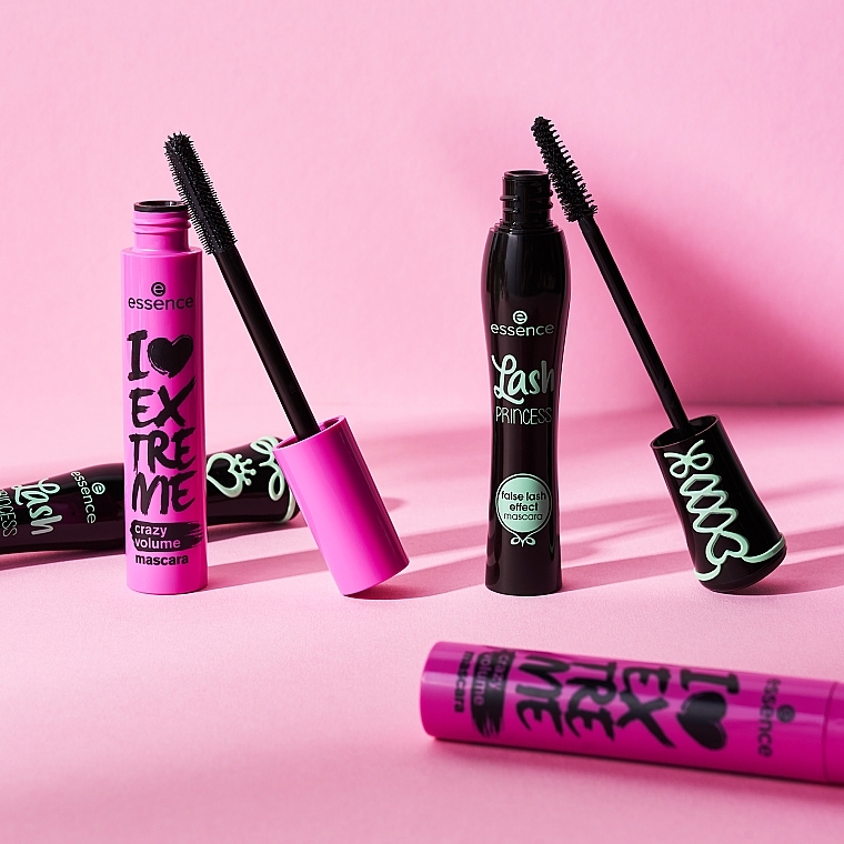 Volumizing Lash Mascara - Essence I Love Extreme Crazy Volume Mascara — photo N18